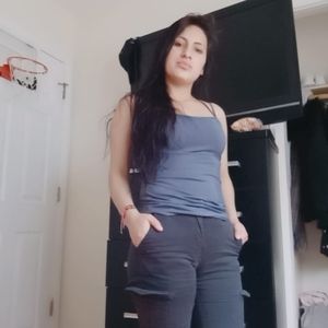 Meet your Posher, Selena